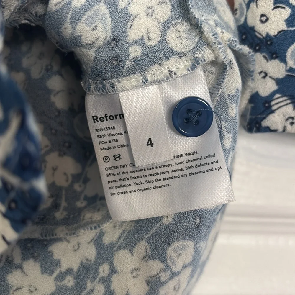 Blue Floral V-Neck Puff Sleeve Top - Women